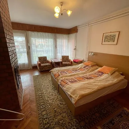 Lägenhet Koermendi Orosháza